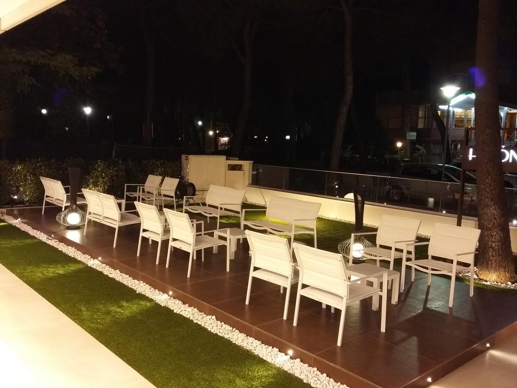 Hotel Condor Milano Marittima Buitenkant foto