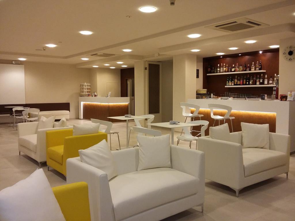 Hotel Condor Milano Marittima Buitenkant foto