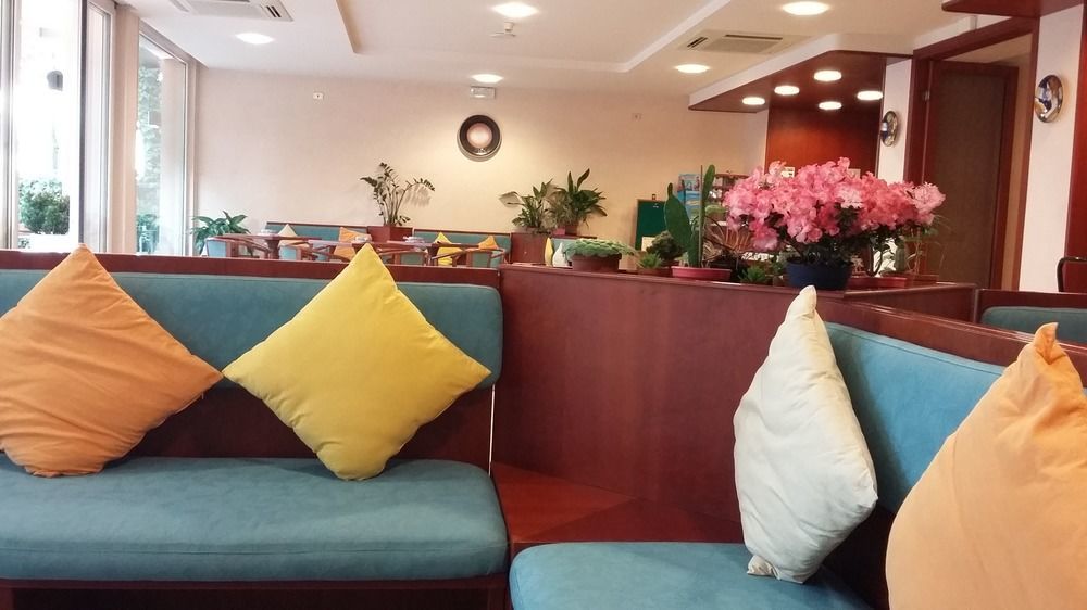 Hotel Condor Milano Marittima Buitenkant foto