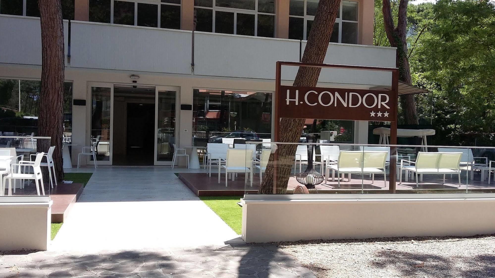 Hotel Condor Milano Marittima Buitenkant foto